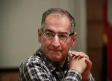 کنایه‌های زیباکلام به کمبود امکانات آتش نشانی در حادثه پلاسکو: بخیل نیستم/فرصت‌طلبی سیاسی نکنیم