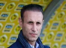 یحیی گل محمدی سرمربی تیم فوتبال اکسین البرز شد