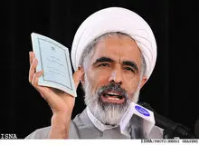 حمله ارگان مطبوعاتی نزدیک به سپاه به مجید انصاری: مقصرتراشی از رهبری و انداختن تمام تقصیرات بر عهده رهبری از سیاست‌های همیشگی اصلاح‌طلبان است