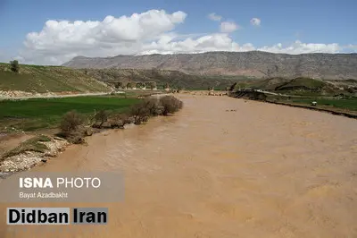 تخصیص 200 میلیارد وام قرض‌الحسنه به سیل‌زدگان لرستان

