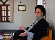 قدیمی‌ترین امام جمعه ایران؛ از اول هم با گذاشتن نرده در نماز جمعه مخالف بودم/در اختیار من نبود
