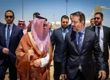 عربستان: به همراه قطر حمایت مالی به سوریه ارائه می‌دهیم