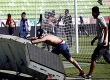 جزییات درگیری با چاقو و قمه در لیگ فوتبال آذربایجان شرقی با ۷ زخمی / یکی از بازیکنان بینایی خود را از دست داد