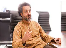 محسن رنانی: همه‌پرسی آخرین راهکار برای اصلاحات ساختار اقتصادی کشور است
