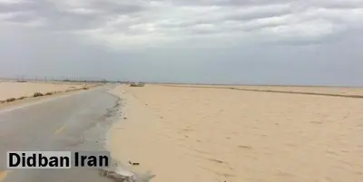 سیلاب جاده ساحلی گناوه به بوشهر را بست