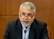 صالحی امیری: تمرکز بر نفت، گردشگری را از اولویت اقتصاد کشور خارج کرده است