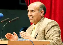 بی انضباطی مالی، پولی و اداری سه مشکل بزرگ اقتصاد ایران است 