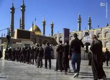 زنجیرزنی هیات عزاداری قمی ها در آستانه ورود به موج چهارم کرونا/ تصـــاویر