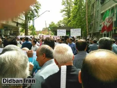 تجمع بازنشستگان ارتش مقابل ساختمان ریاست جمهوری