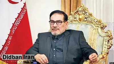 شمخانی:  «لبیک یا خمینی» گره جنگ را گشود؛ امروز هم با شعار «لبیک یا خامنه‌ای» باید ⁧‫جهاد تبیین‬⁩ را آغاز کنیم