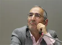 صادق زیباکلام: رای قالیباف وجلیلی  از۴ سال پیش هم کمتر است
