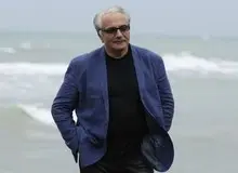 پیکر زنده یاد علی معلم از مقابل خانه سینما تشییع شد