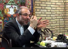 موسوی: برخی کشورها به ترامپ می‌خندند اما در عمل دستورات آمریکا را اجرا می‌کنند