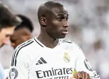 مدافع رئال در لیست فروش قرار گرفت