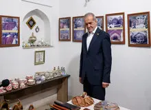 بازدید رئیس‌جمهور از مسجد کبود ایروان و اقامه نماز با نمازگزاران