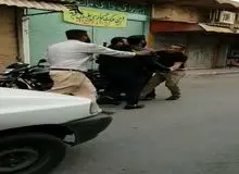ضربات شوکر بر تن دستفروش اهوازی/ مامور متخلف شهرداری اهواز مجازات می شود