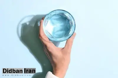 یک روش ساده و راحت برای درمان کبد چرب/ ۸ خاصیت آب "آب فاتر"  را بخوانید