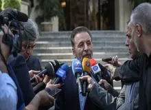 مهندسی انتخابات که نتیجه آن انتخاب گروه خاصی باشد، انتخاب همه ملت ایران نیست/ صداوسیما به شکل جناحی اداره شود/ به فردی که در میان سیل‌زدگان غذا توزیع می‌کند، بیشتر پرداخته می‌شود تا وزیر دولت