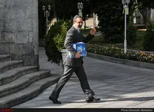 بطحایی: هیچ دانش‌آموزی مهرماه از تحصیل بازنمی‌ماند/ اگر نیاز باشد معلم خصوصی در اختیار دانش‌آموزان شین‌آبادی قرار می‌دهیم