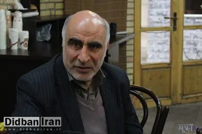 احمد کریمی اصفهانی: احمدی نژاد چند روز پیش به قم رفته بود اما خدا را شکر مراجع ما هیچ کدام او را راه نداده اند/ ظلم ها و جنایت هایی که احمدی نژاد کرد قابل مقایسه با هیچ رئیس جمهوری در مملکت نیست/ هیچ کس احمدی نژاد را بخاطر خیانتش مؤاخذه نکرد
