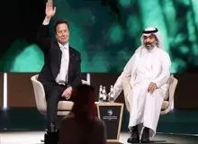 ایلان ماسک از ورود اینترنت ماهواره‌ای استارلینک و روبوتاکسی تسلا به عربستان خبر داد