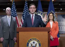 مجلس نمایندگان آمریکا لایحه کمک ۱۴ میلیارد دلاری به اسرائیل را تصویب کرد