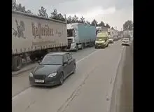  ادعای خبرگزاری های دولتی تکذیب شد /توقف کامیون های ایرانی در مرز گرجستان/ FILM