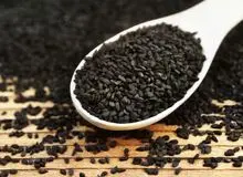 ۱۸ خاصیت سیاه دانه برای درمان بیماری ها/ از درمان آسم تا درمان زخم معده