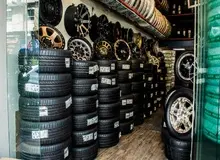 سخنگوی انجمن صنعت تایر: عرضه مستقیم ۷۰۰ هزار حلقه تایر به بازار/ فروش در سامانه‌های اینترنتی فعلا منتفی است