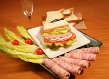 مبتلایان به آسم از خوردن سوسیس و کالباس حذر کنند 