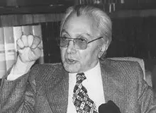 خسرو معتضد: سنجابی می‌ماند شاید جنگ ایران و عراق اتفاق نمی‌افتاد 