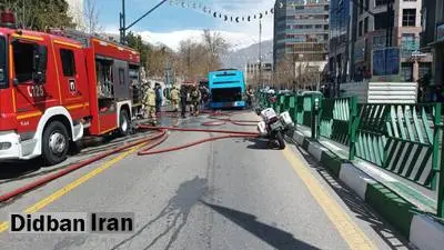 آتش سوزی یک دستگاه اتوبوس بی آر تی در خیابان ولیعصر