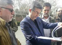 قرار بازداشت رحیم مشایی به مدت یک ماه تمدید شده است /  طرح اتهام ارتداد آقای مشایی کذب محض است / از کسانی که این ادعا را مطرح می کنند شکایت می کنیم