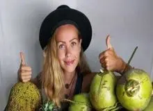 زن مشهور گیاهخوار به‌دلیل گرسنگی مرد/ عکس