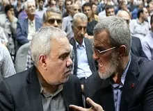 تجمع طرفداران فتح الله زاده مقابل وزارت ورزش!