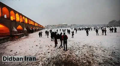 ببینید: تصاویری جالب از زاینده‌رود پوشیده از برف +فیلم