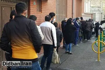 صف دیدار با احمدینژاد مقابل خانهاش در نارمک در شرایط کرونایی+عکس