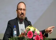 
وکیل به عنوان پناهگاه مردم باید در پناه قانون باشد