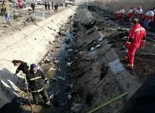 مادر دو تن از جان باختگان حادثه انهدام هواپیمای اوکراینی/ یکسال گذشت هنوز نگفته اند چرا این اتفاق افتاد/ ما خیلی از مسائل را فهمیدیم