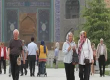 رئیس انجمن صنفی دفاتر خدمات مسافرت هوایی و جهانگردی: سفر ایرانی ها به خارج ۵۰ درصد کمتر و ۹۰ درصد سفر گردشگران خارجی به ایران لغو  شد