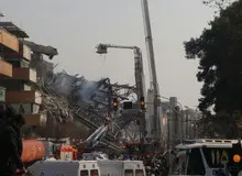 به هیچ عنوان آمار منتشر شده از تعداد کشته شدگان تایید نمی‌شود/ قطعی برق و گاز محدوده حادثه