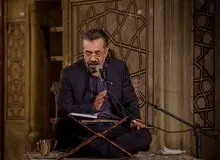 روزنامه جمهوری اسلامی: مسئولان، در آشفته بازاری که مداحان ایجاد کرده اند تکلیف دین را روشن کنند/ بعضی مداحان که از هیچ ضابطه و مقرراتی تبعیت نمی‌کنند
