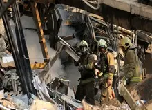 دریافت پیام از 5 محبوس حادثه ریزش آوار/شکافتن ملک مجاور برای نجات این افراد