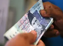 پاکستان اسکناس پلاستیکی چاپ می‌کند
