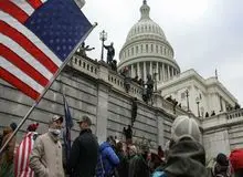 دفاع سایت اصولگرا از مسدود کردن حساب های ترامپ/ با رهبران جنبش سبز هم همین کار را باید می کردیم