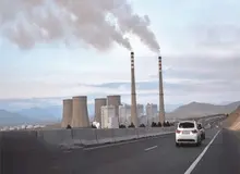 میزان مصرف مازوت در نیروگاه‌ها از ۲۱ میلیون لیتر فراتر رفت / این حجم مازوت، نیاز به قطار کردن نفتکش‌هایی به طول ۱۴ کیلومتر را دارد / نیروگاه مفتح، سلیمی و شازند، رکودداران مصرف مازوت در کشور هستند