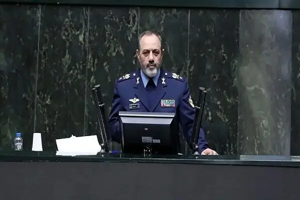  وزیر دفاع: درصورت تحمیل جنگ درسی به دشمن می‌دهیم که فراموش نکنند