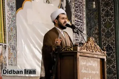 امام جمعه ملایر: کنترل فضای مجازی در دست کفار است، باید از کنترل آنها خارج شود/مدیران جامانده از دولت قبل باید برکنار شوند/ دشمن با استفاده از تبلیغات، شایعه سازی کرده و به مومنان تهمت می زنند