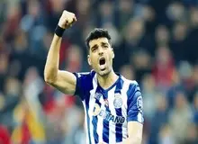 مهدی طارمی با مچ بند سیاه به اعتراضات اخیر واکنش نشان داد+عکس 