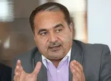 سید حسین موسویان: خدا نکند به نفت در برابر غذا برسیم
